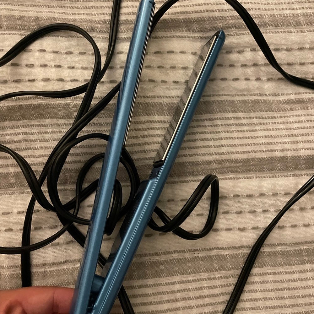 Baby bliss PRO straightener. EUC
